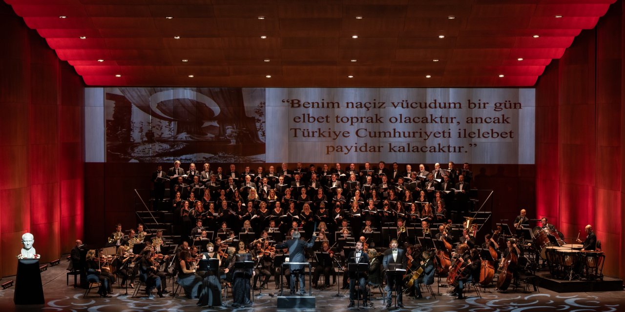İstanbul Devlet Opera Ve Balesi'nden Atatürk'ü Anma Konseri