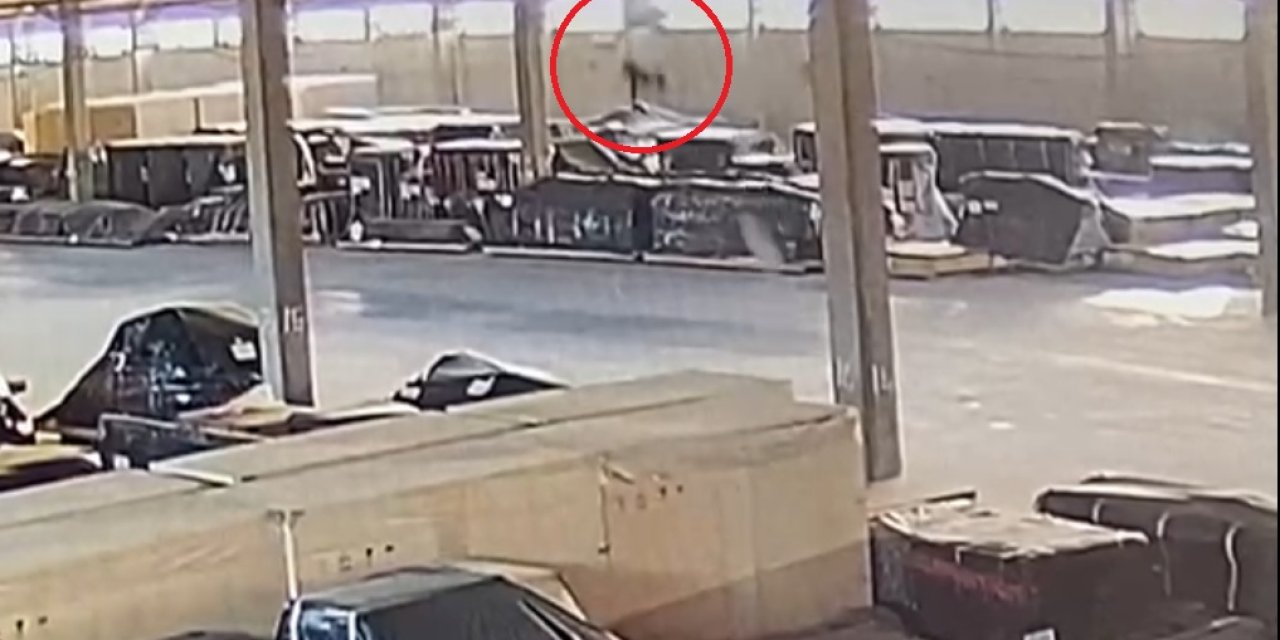 Çatıdan Düşen İşçi, Hayatını Kaybetti