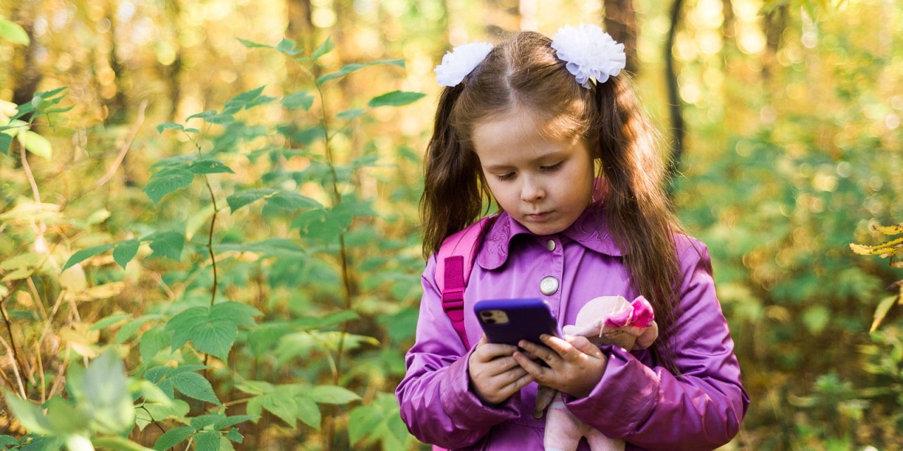 “Çocukların Güvenliği İçin Telefon Pil Seviyesi Düzenli Kontrol Edilmeli”
