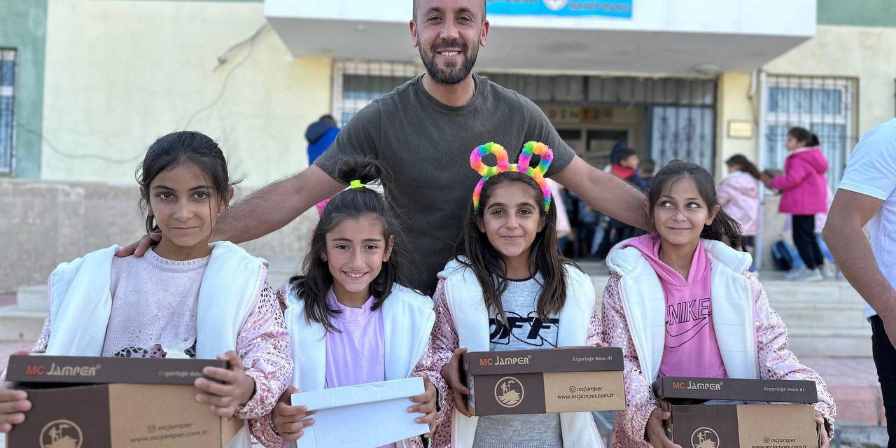 Gönül Bahçesi'nden 6 Bin Öğrenciye Kışlık Yardımı