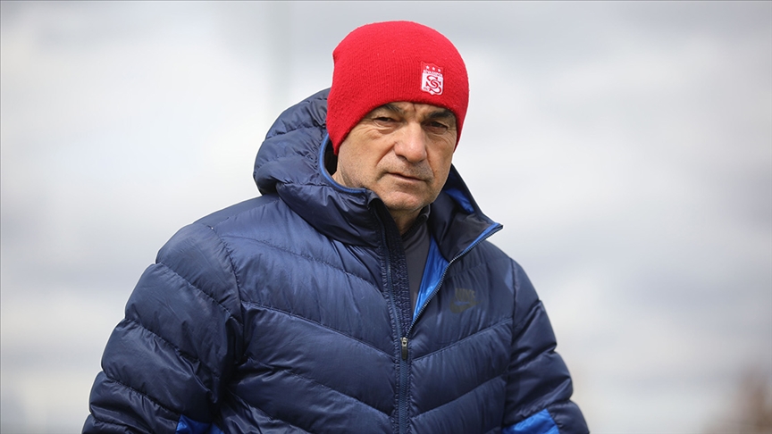 Çalımbay'dan Fiorentina ile oynanacak rövanş maçı öncesi taraftara çağrı