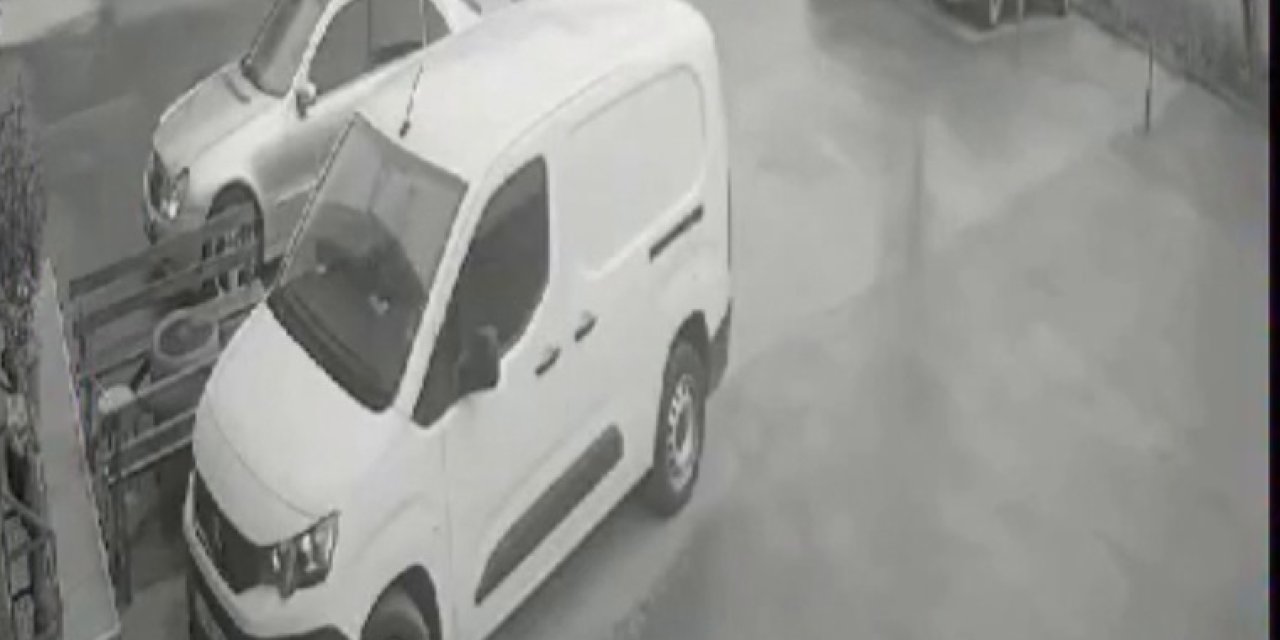 Tır, Halk Otobüsüne Çarptı: 8 Yaralı (2)