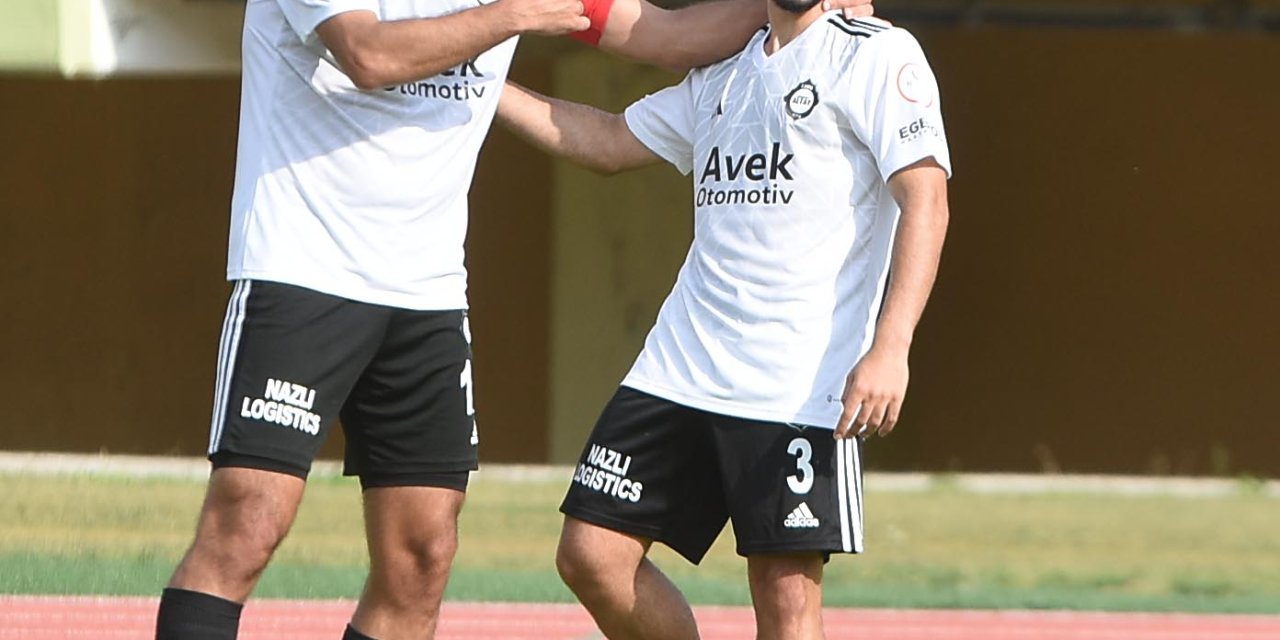 Altay'da Yusuf Formayı Zorluyor