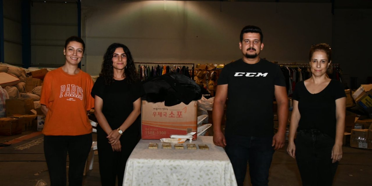 Depremzedelere Gönderilen Yardım Kolisinden 450 Bin Tl Değerinde Döviz Çıktı