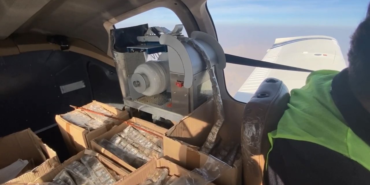 Kuduza Karşı Yaban Hayvanlarına Yönelik Havadan Aşılı Yem Bırakıldı