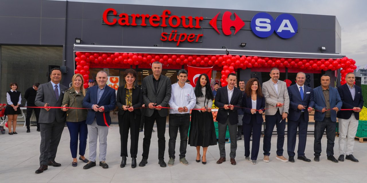 Carrefoursa Türkiye'de Bininci Mağazasını Açtı