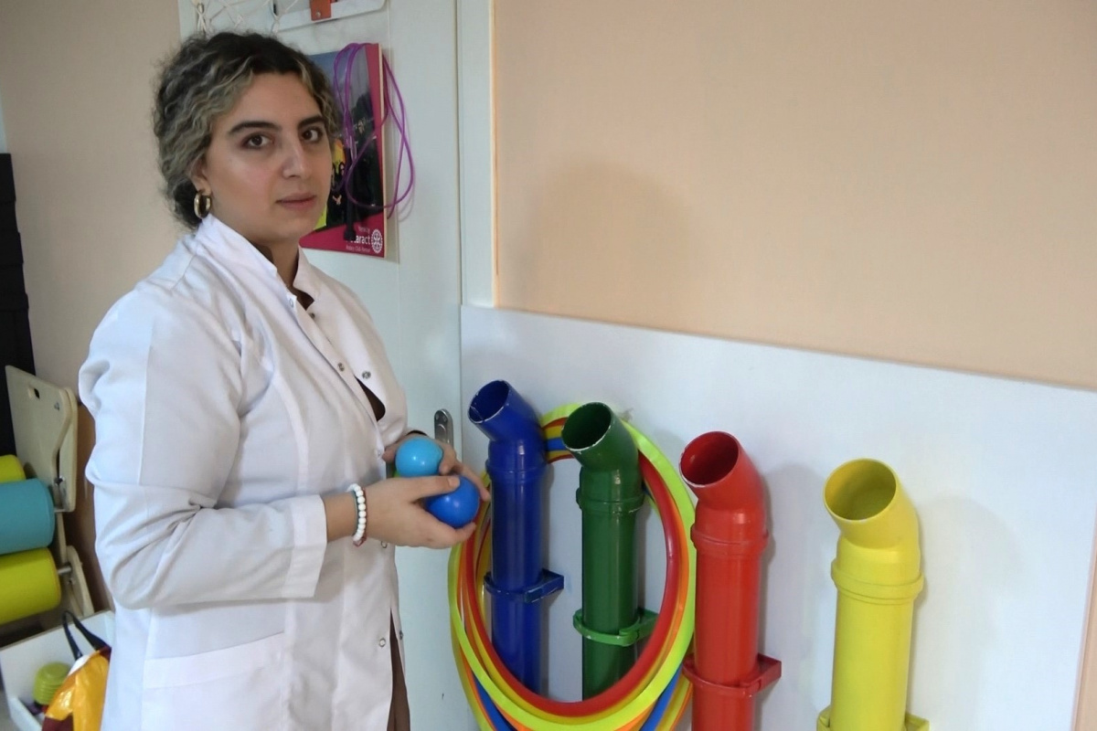 Psikolog Elif Özmen: 'Deprem sonrası çocukların günlük akışını bozmamak gerekiyor'