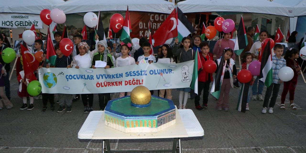 Samsun'da Çocuklar, İsrail'in Gazze'ye Saldırılarını Protesto Etti