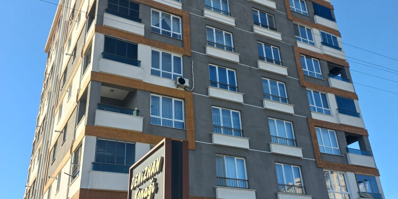 Tartıştığı Kocasını Bıçaklayıp Öldürdü