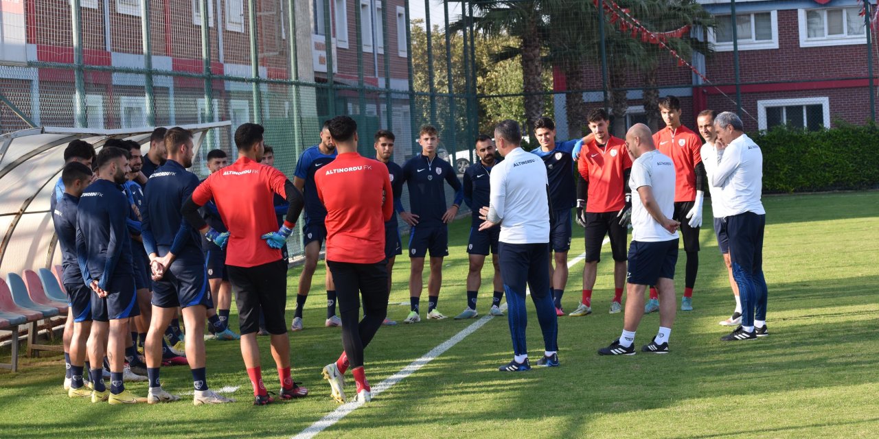 Altınordu Evinde 3'te 3 Peşinde