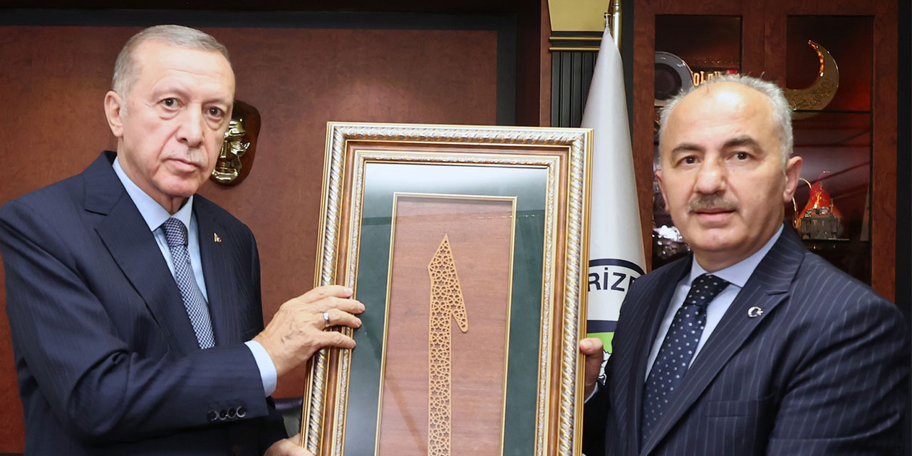 Cumhurbaşkanı Erdoğan Rize Belediyesi'ni ziyaret etti