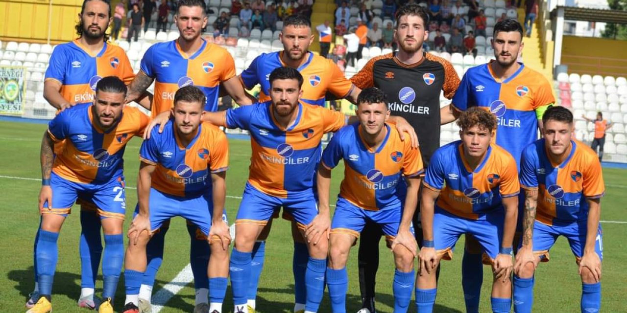 Kaleci Emircan’ın Dili Boğazına Kaçtı, Maçın Hakeminin Müdahalesiyle Kurtuldu