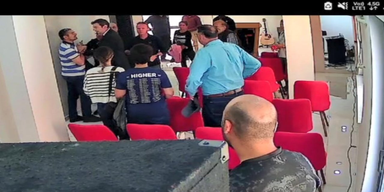 Kilise Pastörüne Tokat Attı; ‘Hoşgörüsünü Denedim’ Dedi