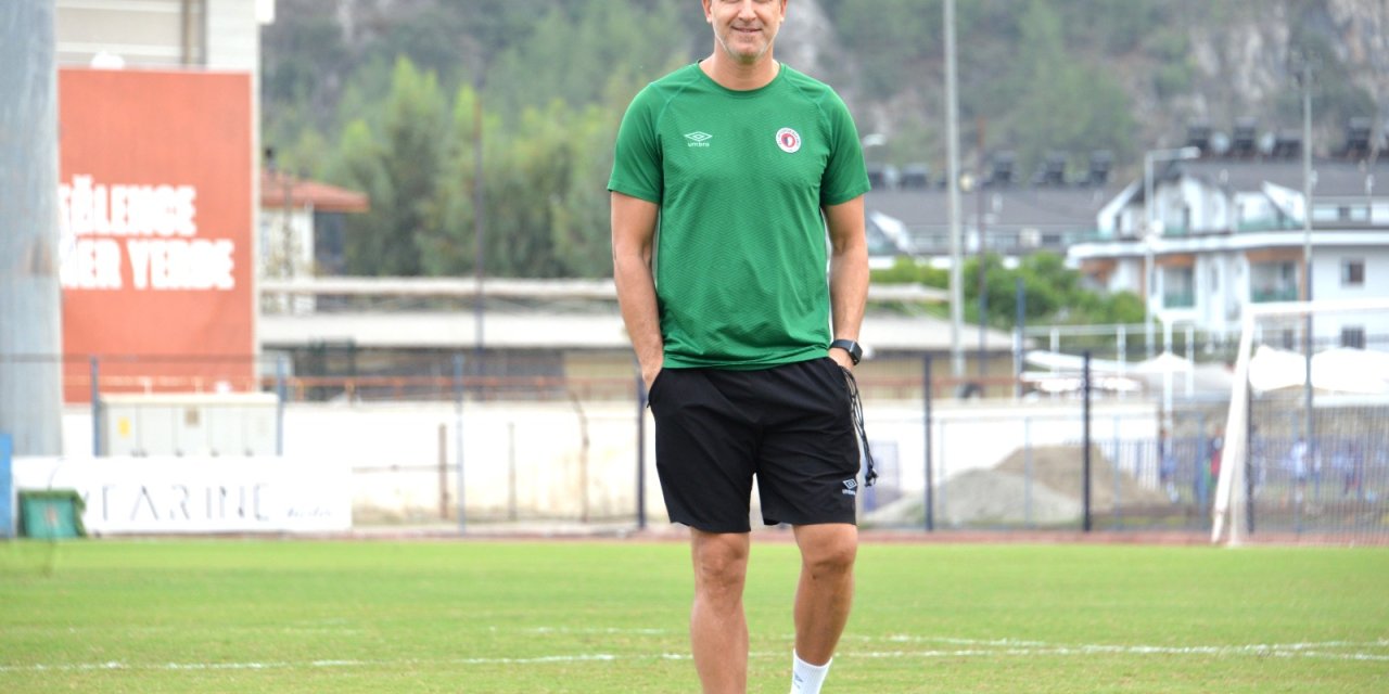 Fethiyespor'da Güller Açtı