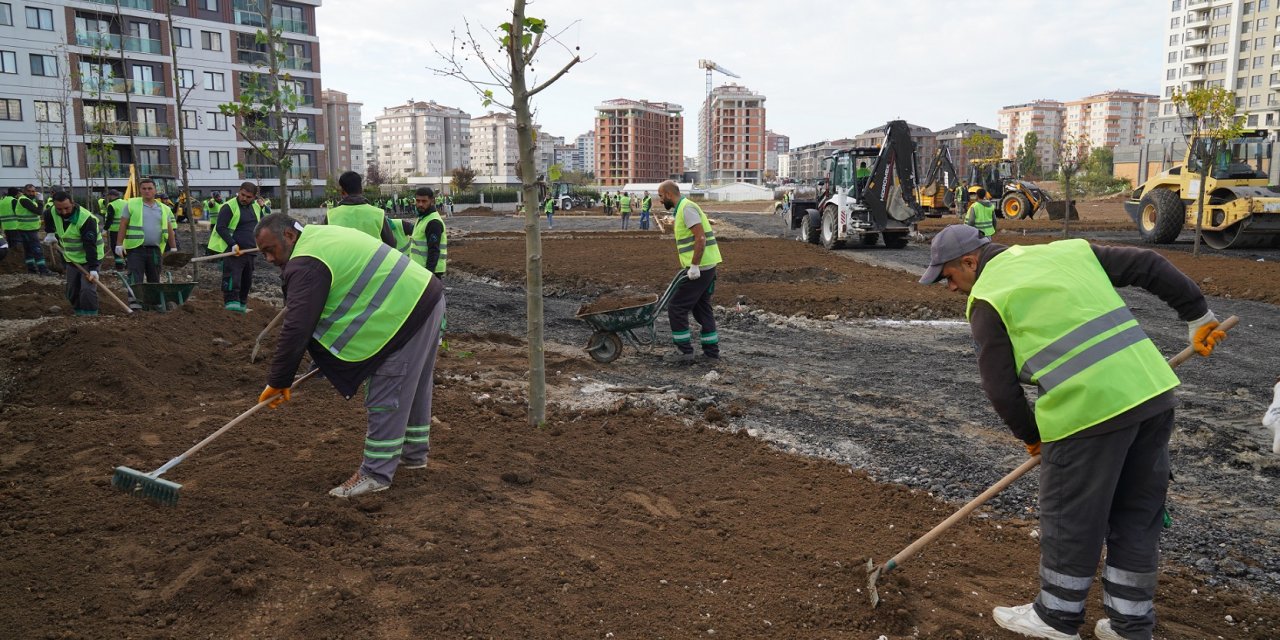Başkan Çalık'tan Beylikdüzü'nde 5 Bin Metrekarelik Park Sözü