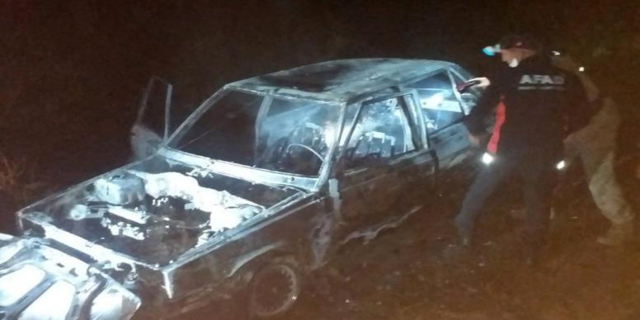 Siirt'te devrilen otomobilde çıkan yangında 6 kişi hayatını kaybetti, sürücü yaralandı
