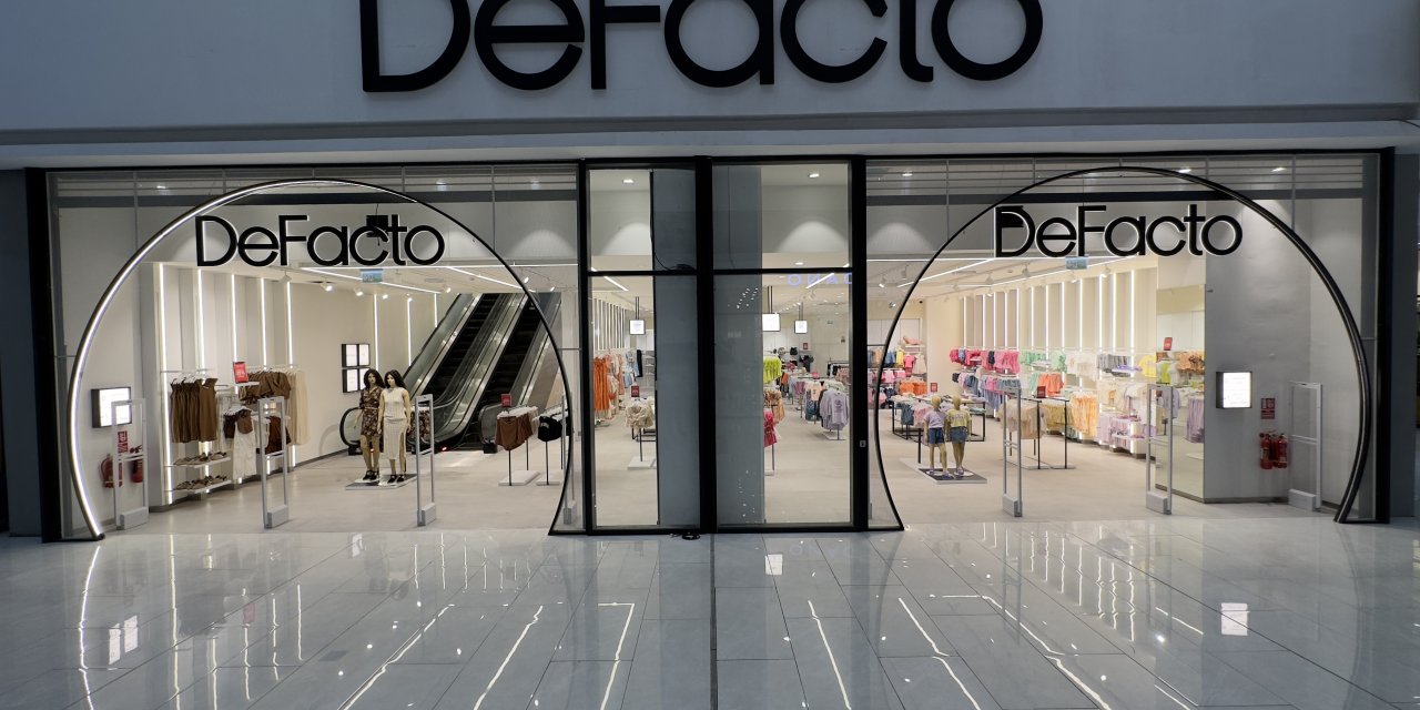 Defacto Mauritius Adası'nda Yeni Mağazasını Açtı