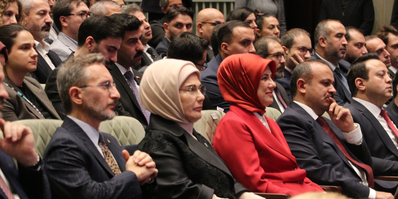 Emine Erdoğan: İsrail Ordusu Bir Milleti Tarihten Silmeye Çalışıyor