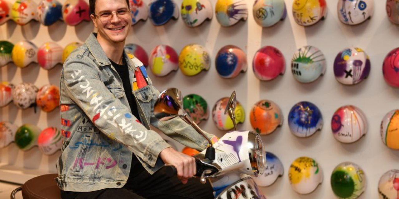 Pop-art Sanatçısı Jisbar, Kişisel Sergisiyle İstanbul'da