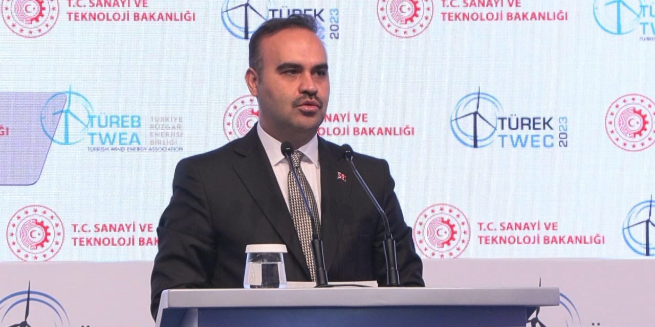 Bakan Kacır: Rüzgar Gücümüz Dünyada 12, Avrupa'da 5'inci Sırada