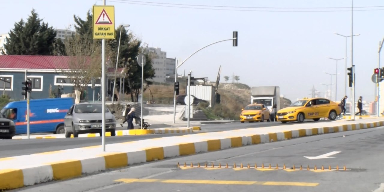 Esenyurt'ta Sürücülerin Kapan İmtihanı; "4 Günde Yaklaşık 200 Lastik Değiştirdik"