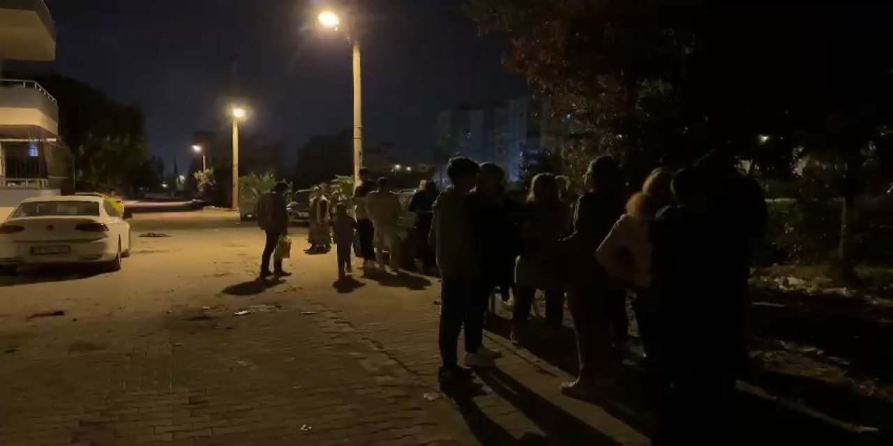 Hatay'da 4.8 Büyüklüğünde Deprem