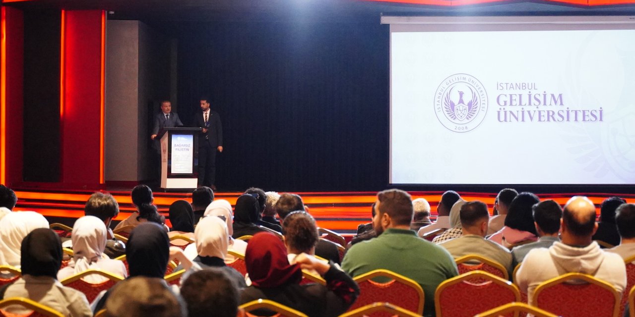 İgü Rektörü Prof. Dr. Şahin, Filistinli Öğrencilerle Bir Araya Geldi