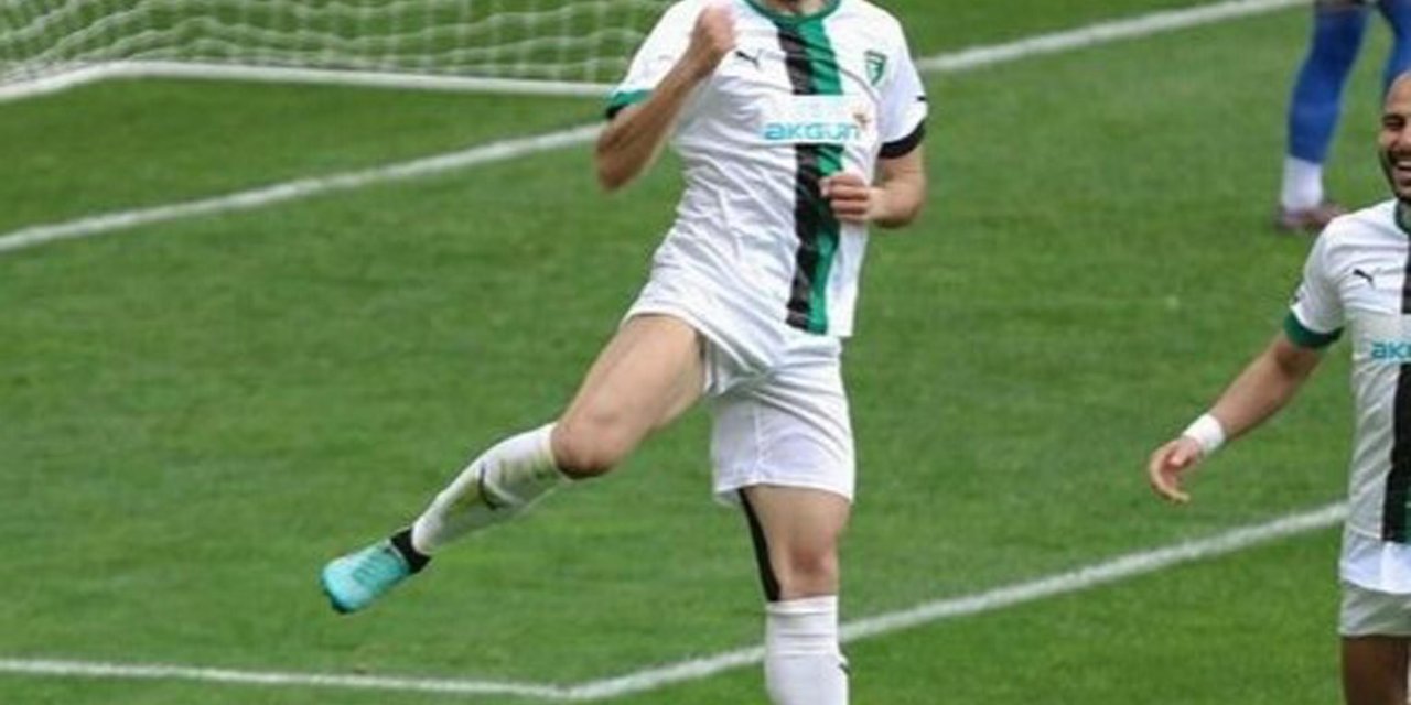 Efeler 09’da Furkan Tuşik Sevinci