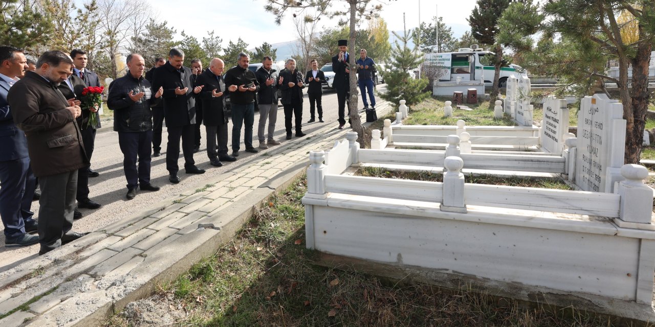 Depremde Hayatını Kaybeden Dha Muhabiri Sebahattin Yılmaz Anıldı