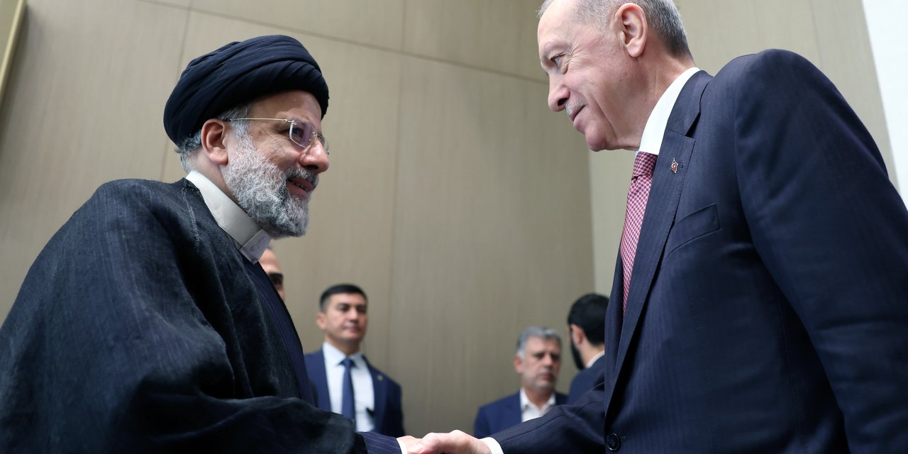 Cumhurbaşkanı Erdoğan, İran Cumhurbaşkanı Reisi İle Görüştü