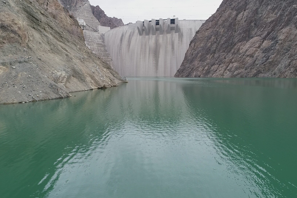 Bakan Kirişci: 'Mühendislerimizin şaheseri Yusufeli Barajı'nda ilk su tahliyesi gerçekleşti'