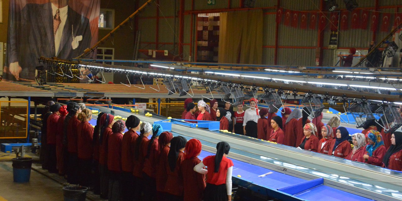 Çukurova'da Saat 09.05'te Hayat Durdu