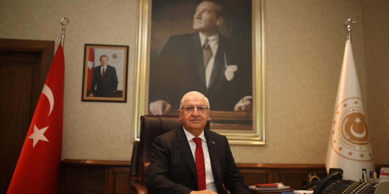 Bakan Güler, Atatürk'ü Andı