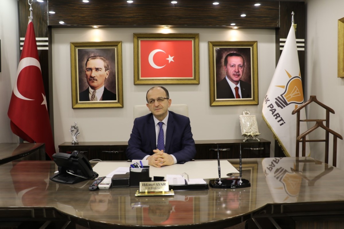 AK Parti'de Aday Adaylığı Başvuru Süresi Uzatıldı