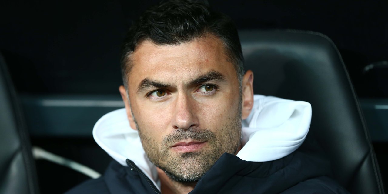 Beşiktaş'ta Burak Yılmaz Kendi İsteğiyle Görevden Ayrıldı