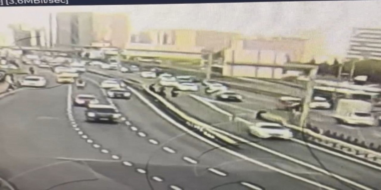 Zeytinburnu'nda Döviz Bürosu Çalışanlarını Gasbeden Şüpheliler Yakalandı