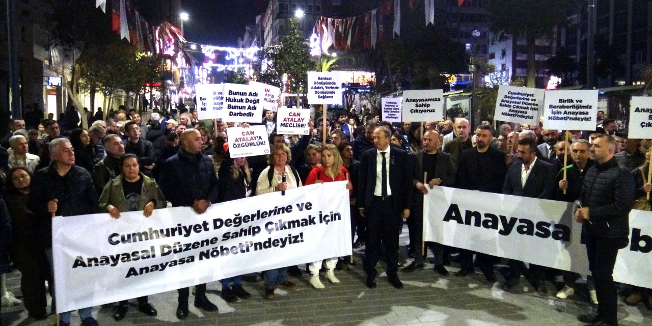 Avcılar Meydanı'nda 1 Haftalık 'Anayasa Nöbeti'