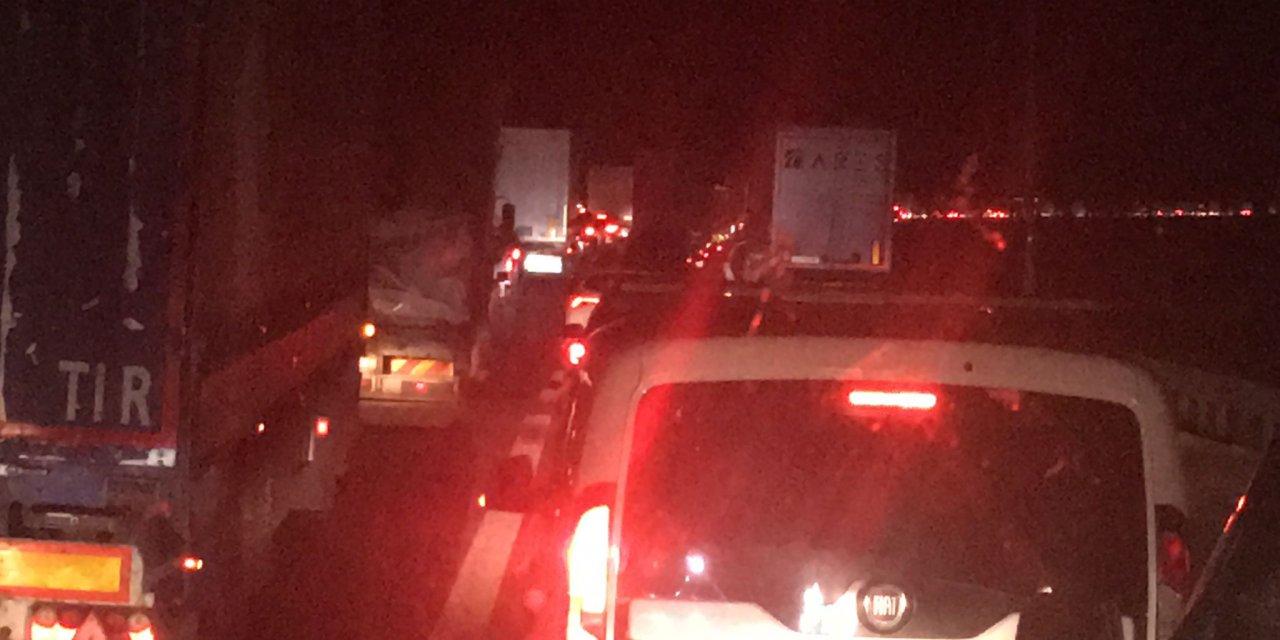 Bursa Orhangazi Tünelindeki Çalışma, İstanbul İstikametinde Uzun Araç Kuyruğu Oluşturdu