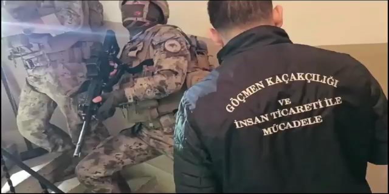 İstanbul'da Göçmen Kaçakçılarına Operasyon: 4'ü Polis 15 Gözaltı