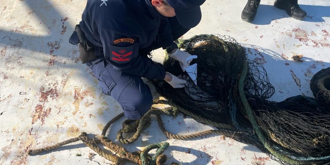 Bartın'da Kaçak Trol Avcılığı Yapan İki Balıkçı Teknesine 231 Bin 860 Tl Ceza