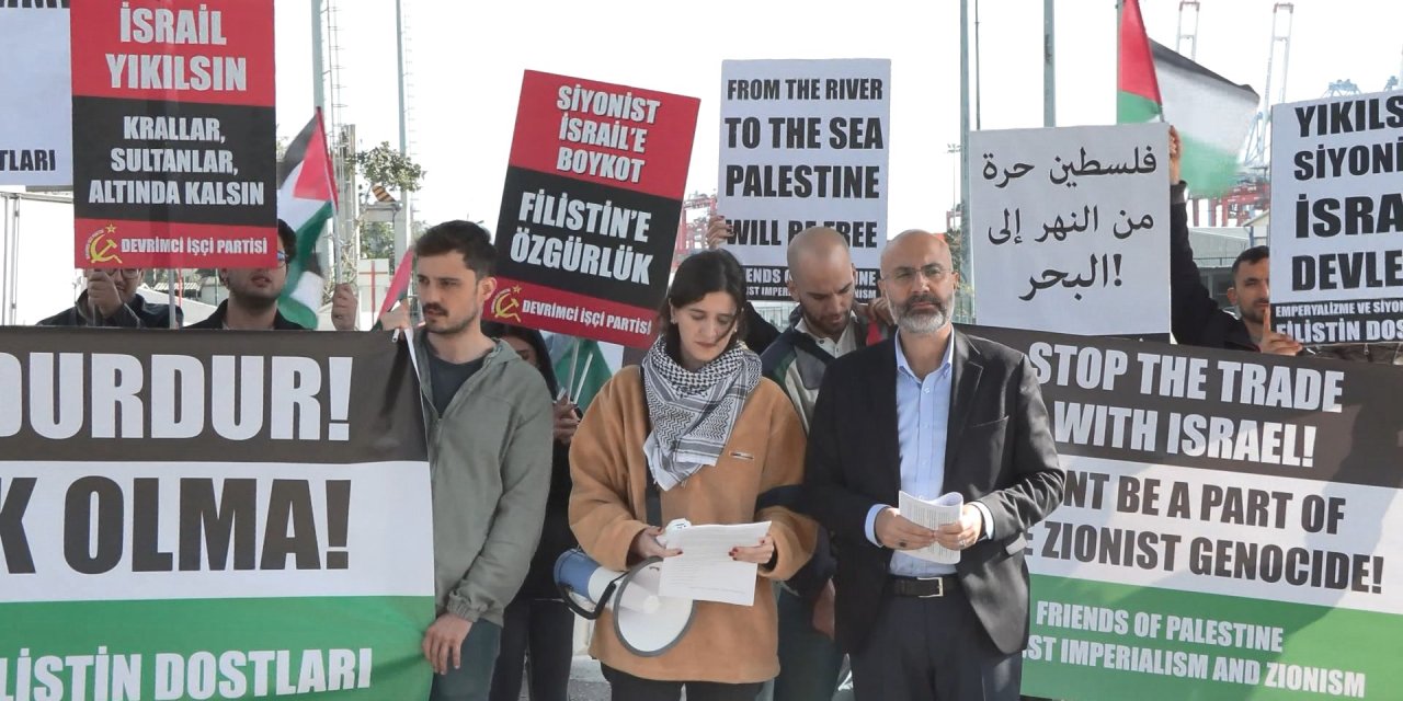 Beylikdüzü'ndeki Ambarlı Limanı'nda İsrail Protestosu