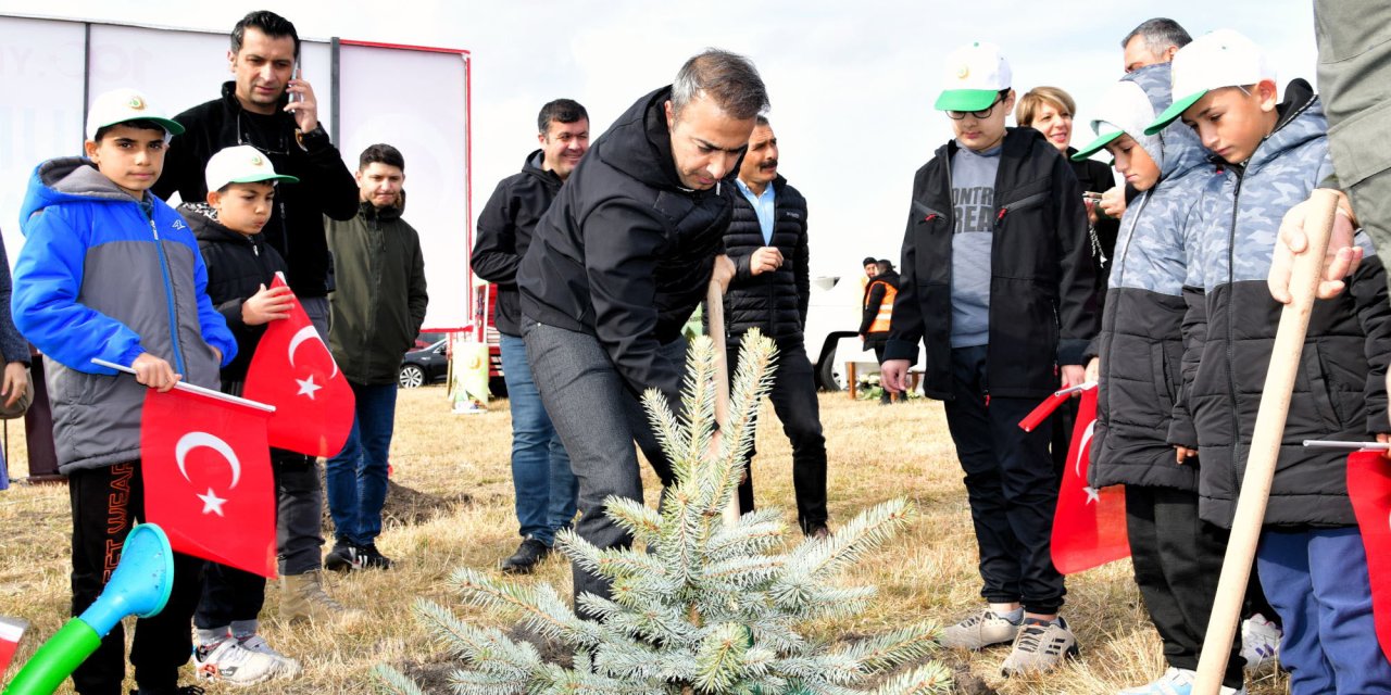 Şehit Kaymakam Muhammet Fatih Safitürk Anısına Fidan Dikildi