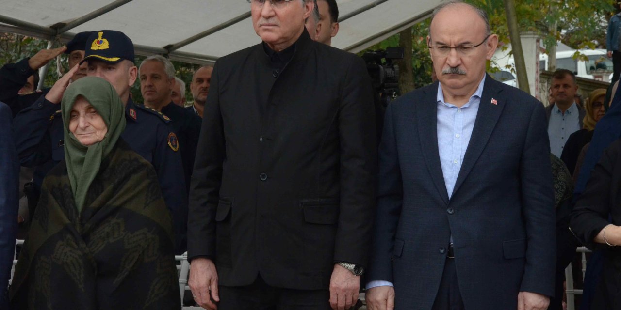 Kaymakam Safitürk, Şahadetinin 7'nci Yılında Mezarı Başında Anıldı