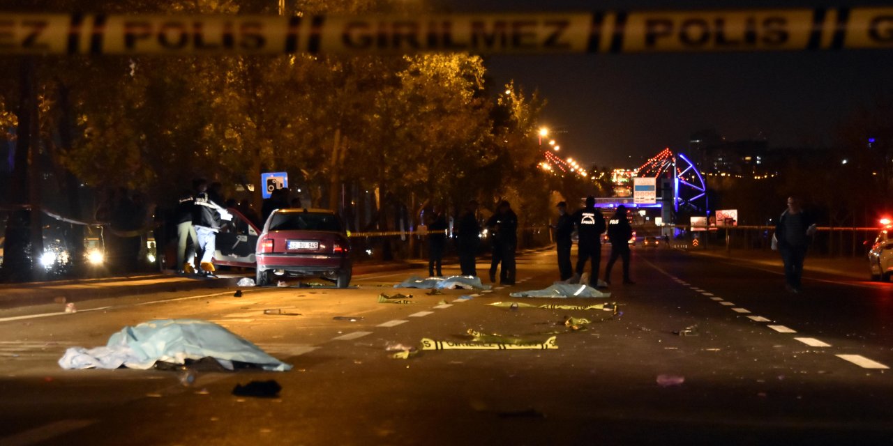 Konya'da Otomobil, Yolun Karşısına Geçmeye Çalışan Yayalara Çarptı: 5 Ölü, 5 Yaralı