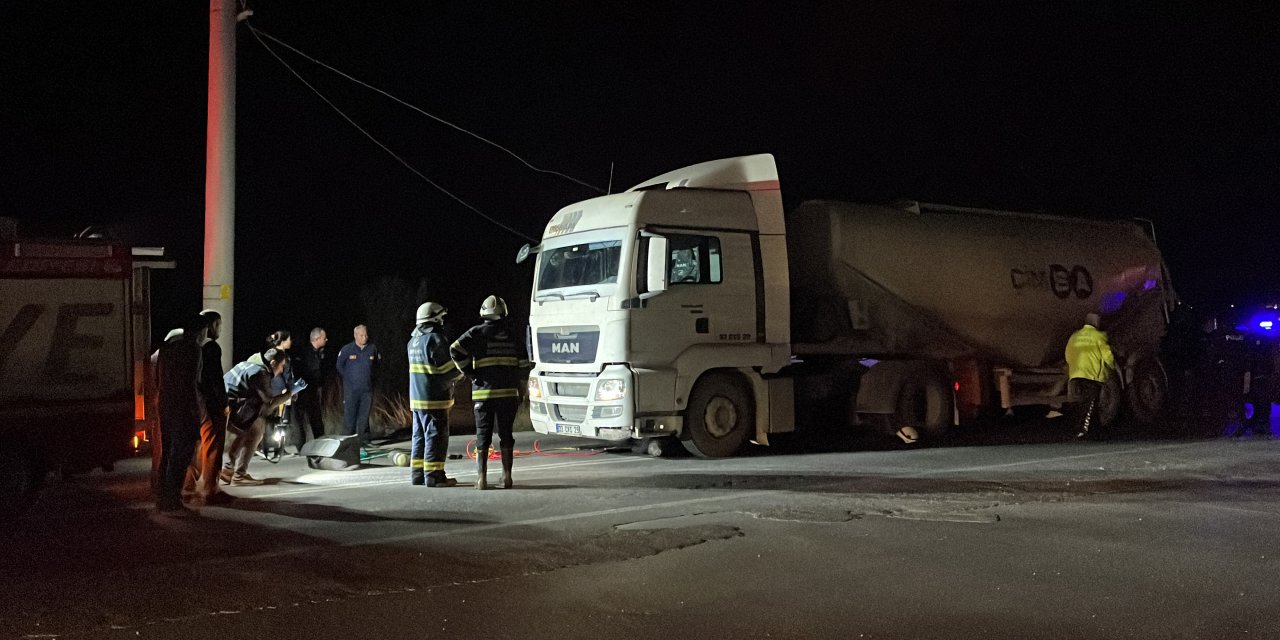 Yolun Karşısına Geçmek İsterken Çimento Tankerinin Çarpmasıyla Öldü