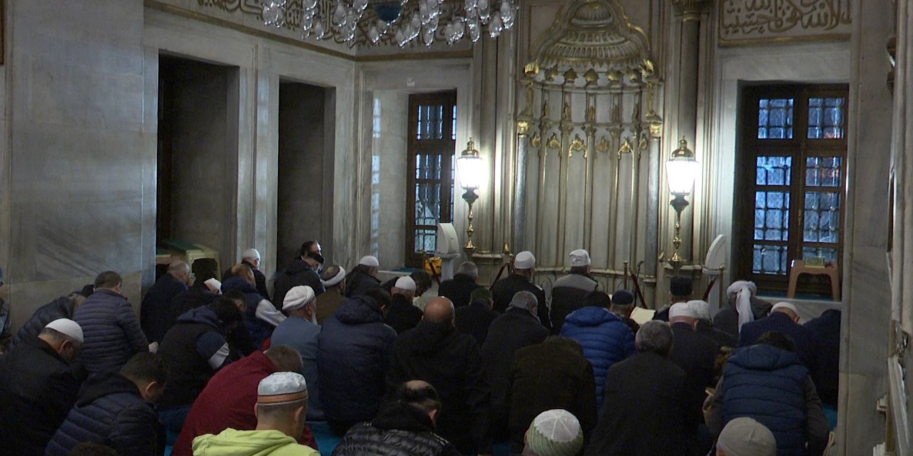 Eyüpsultan Camii'nde Filistin Halkı İçin Dua Edildi
