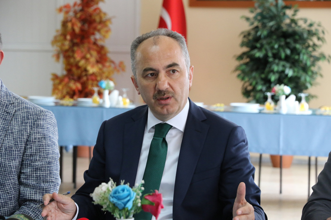 Rize Belediye Başkanı Rahmi Metin 'Devam' Dedi