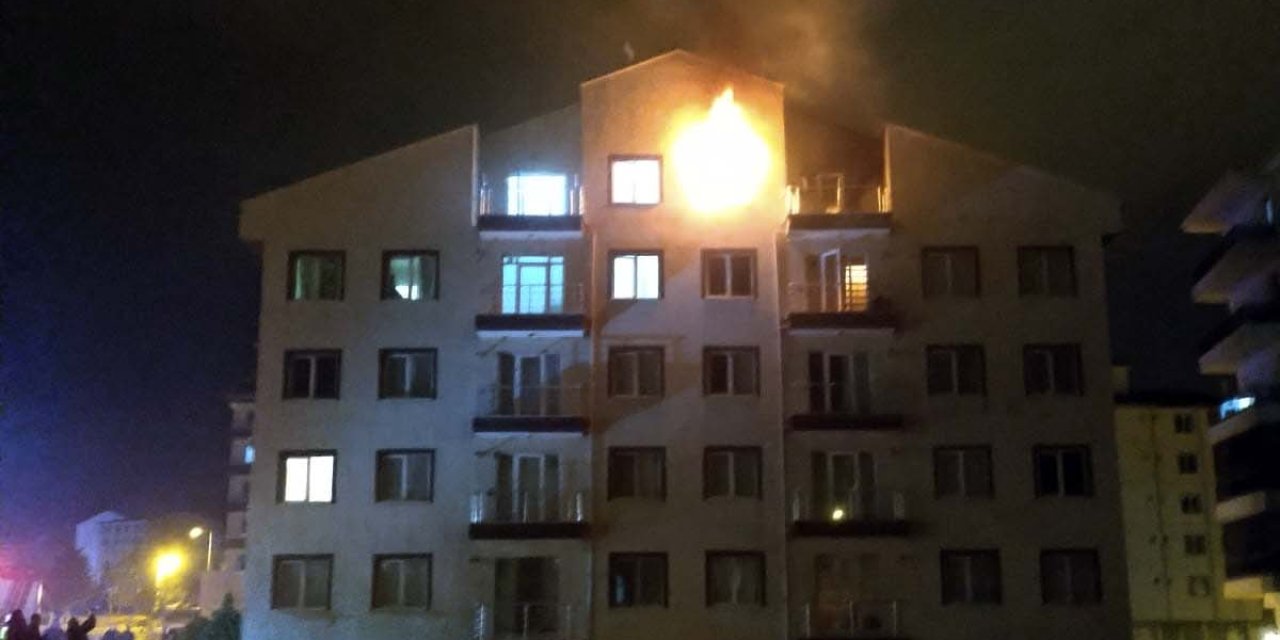 Kırıkkale’de 4 Katlı Apartmanda Yangın Endişe Yarattı