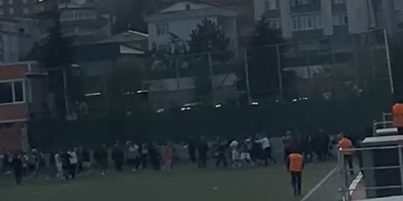 Büyükçekmece'de Futbol Maçında Silahlı Saldırı İddiası