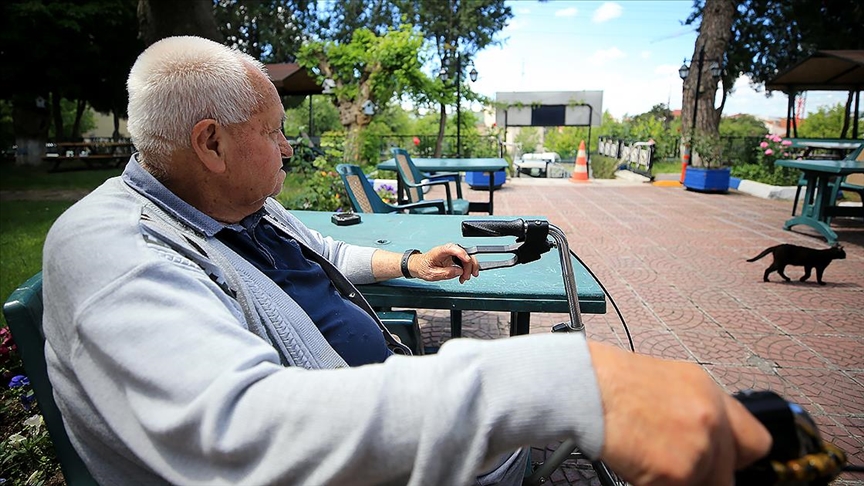 Türkiye'de 65 ve daha yukarı yaştaki nüfus 5 yılda yüzde 22,6 arttı